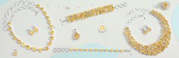 Topaz vs. Citrine: How to Choose the Perfect Gemstone