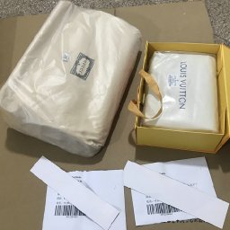 2025 New Arrivals update everyday - qiqiyg.com whatsapp 8618120605182 Q004.jpg