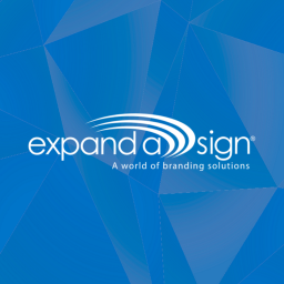 Exp white logo blue back 200x200mm.png