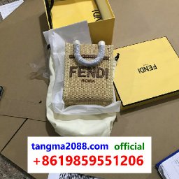 tangma2088-com-Official-Whatsapp-8619859551206-2026-Famous-Brand-Shoes-Handbags-Clothes-Bulk-Top-China-Drop-Ship-Supplier-T008.jpg